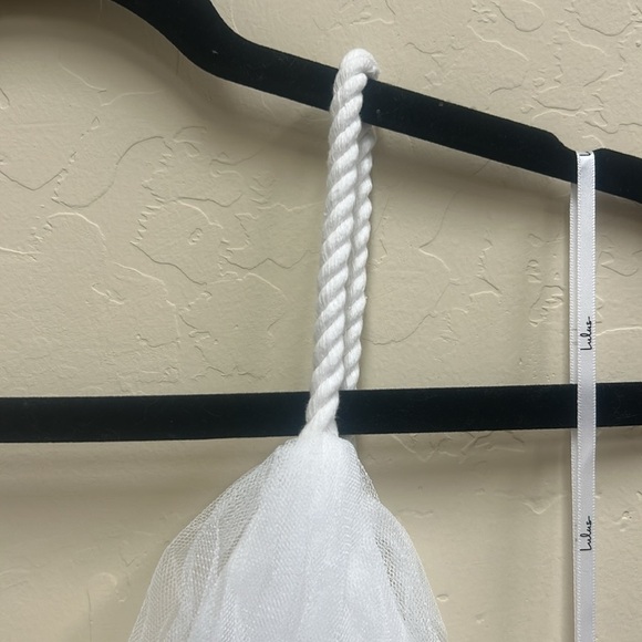 NWT Lulus White Maxi Dress with Pleats - Picture 4 of 6